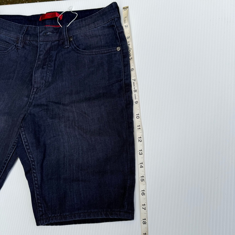 Hugo boss Men's Dark Blue Denim Shorts size 30/31/33/34 - Picture 6 of 6